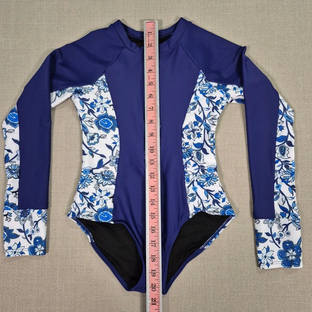 Girls Rash Guard Swimsuit Set Navy Blue Floral Long Sleeve UPF 50+ Size 8Y